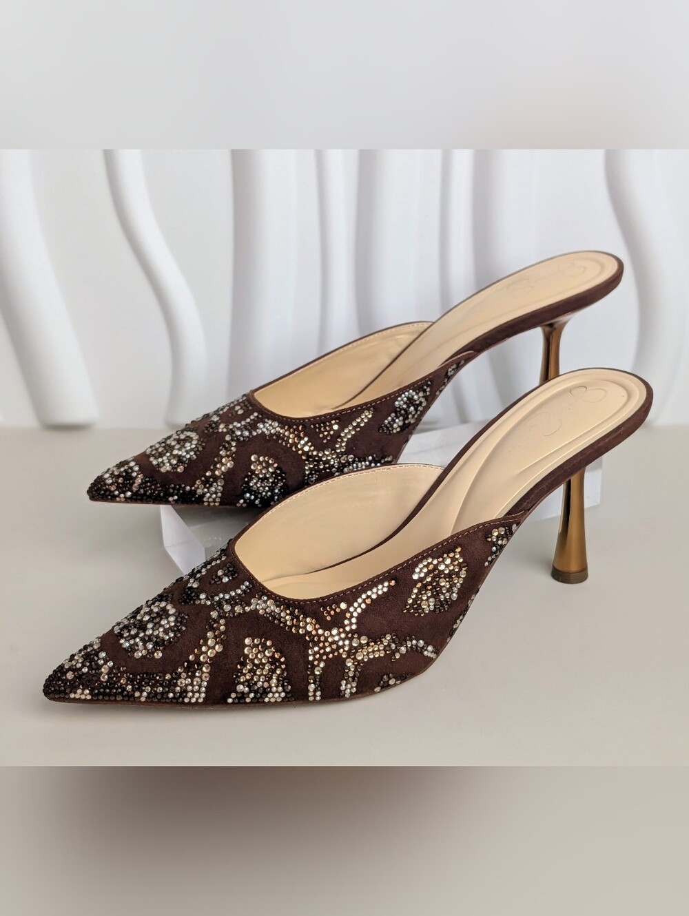 Jessica Simpson Xia 3 Rhinestone Pointed Toe Mules Brown Size 8 NIB🤎